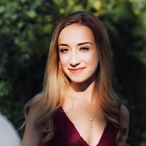 Meet your Posher, Christiana